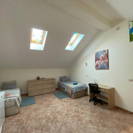 Guesthouse Milagre Centro ฟารู ภายนอก รูปภาพ