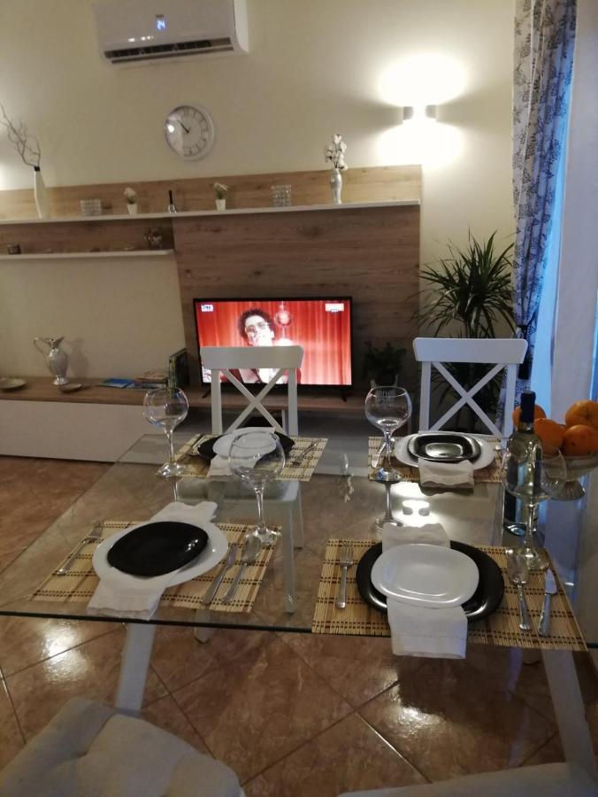 Guesthouse Milagre Centro ฟารู ภายนอก รูปภาพ