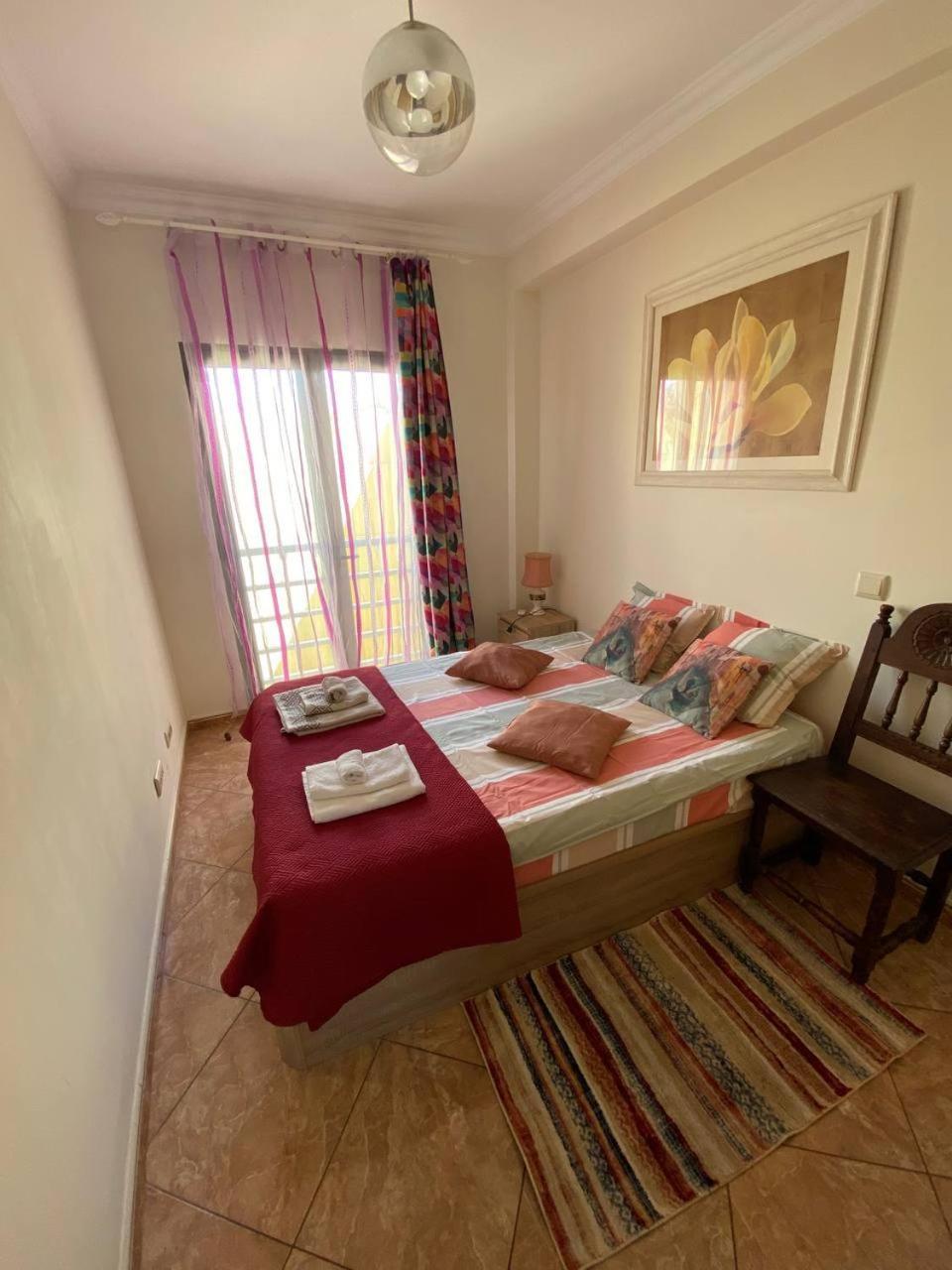 Guesthouse Milagre Centro ฟารู ภายนอก รูปภาพ